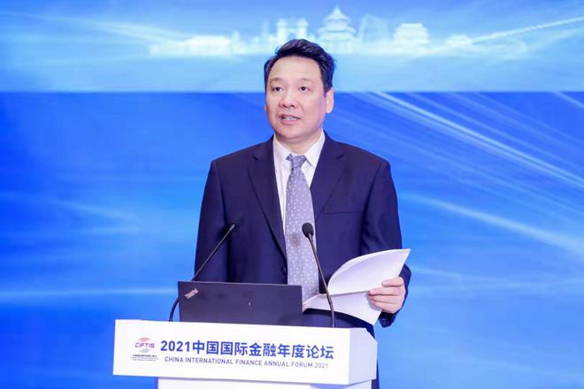 一行两会一局发声金融业未来推进股权投资基金跨境试点等十大要点需